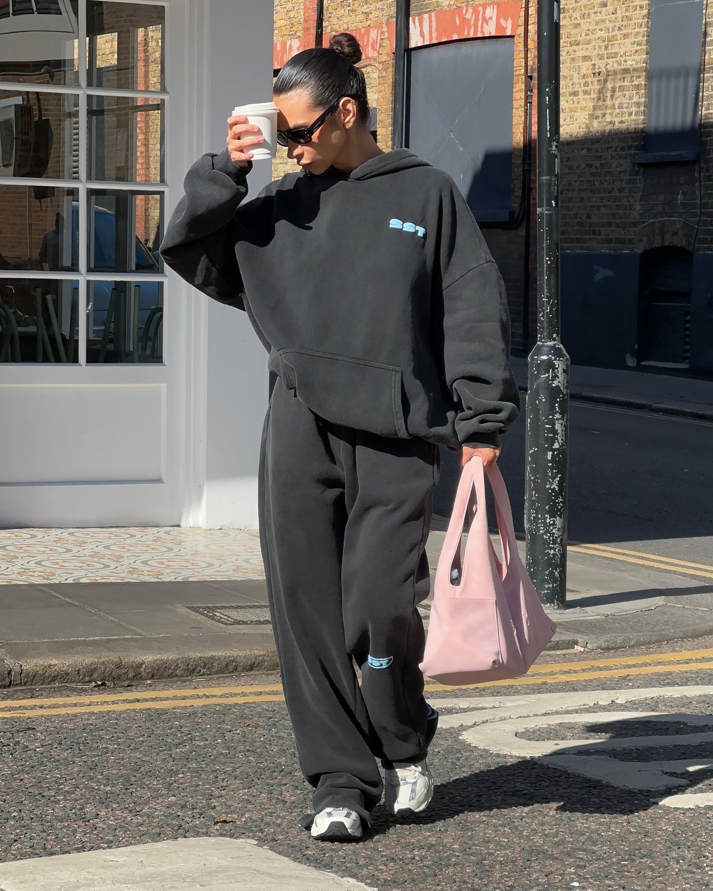 "SUNDAY" HOODY - Washed Black