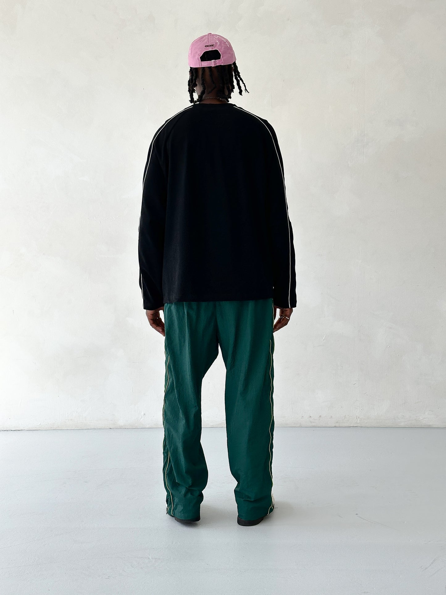 SOCIETY TRACK PANTS - Green