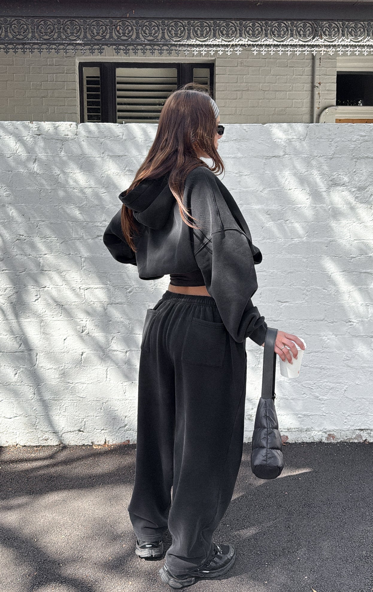 SIGNATURE SWEATPANTS - Washed Black
