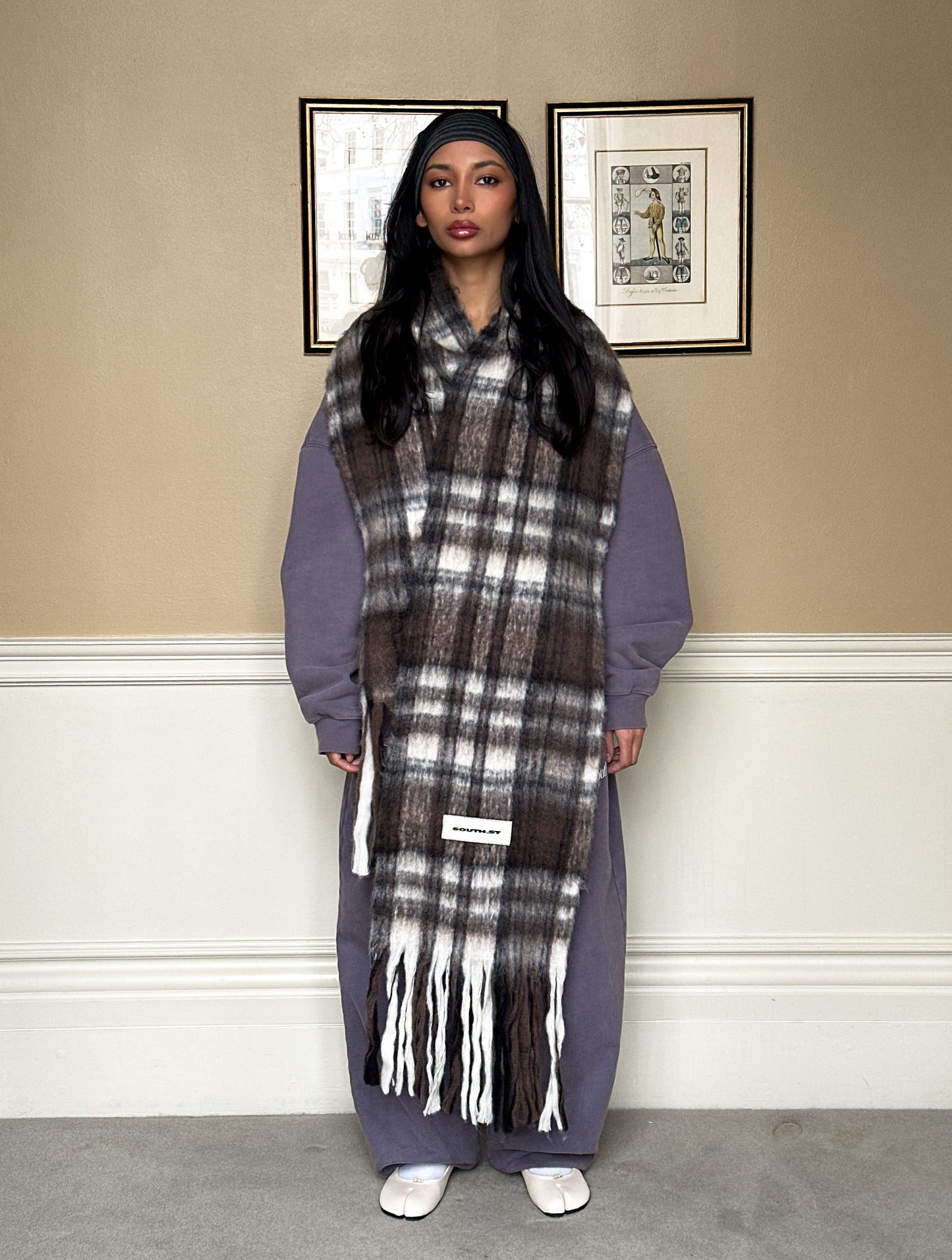 SST CHECKERED SCARF