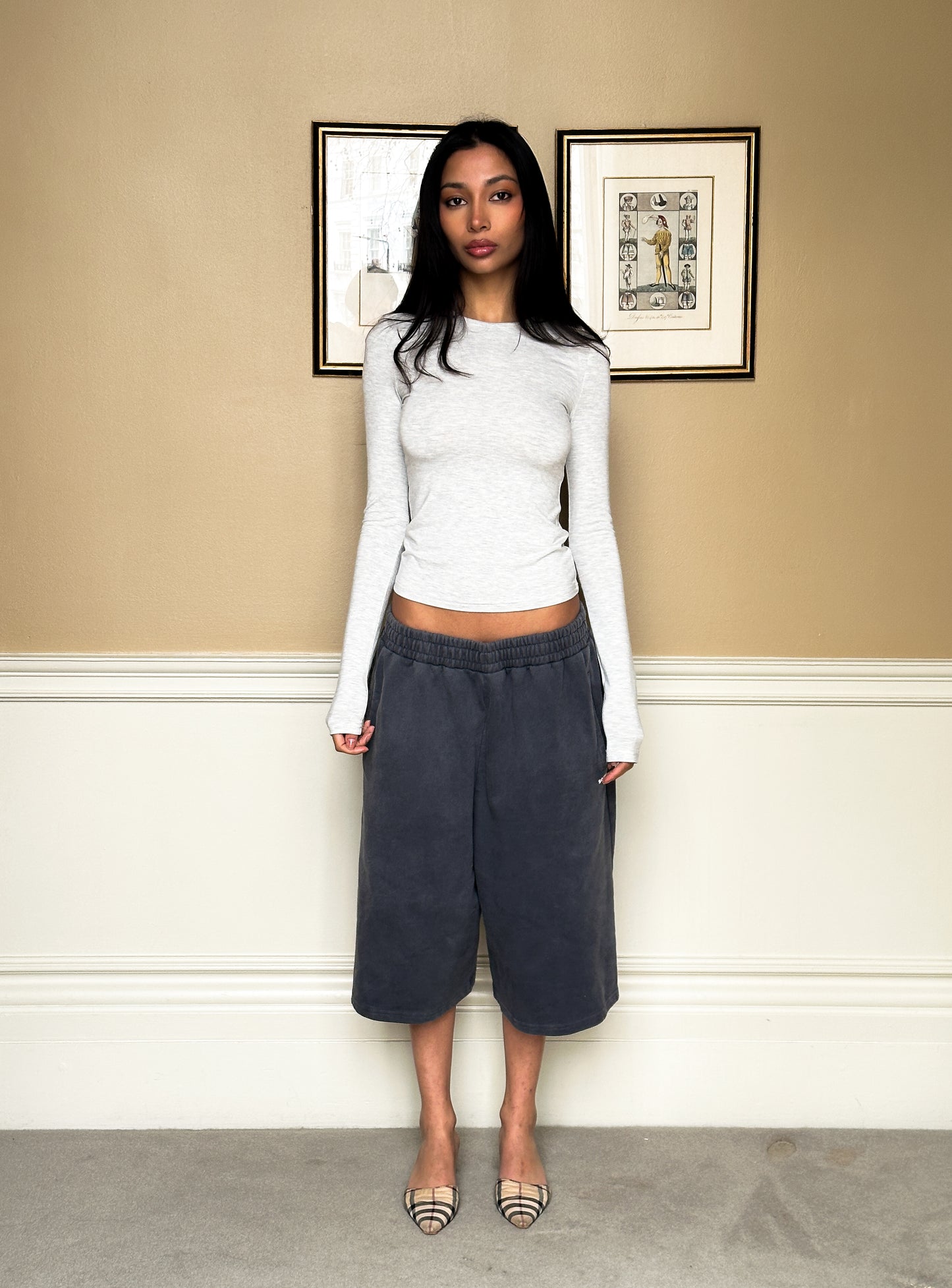 SST LONG SLEEVE TOP - Grey