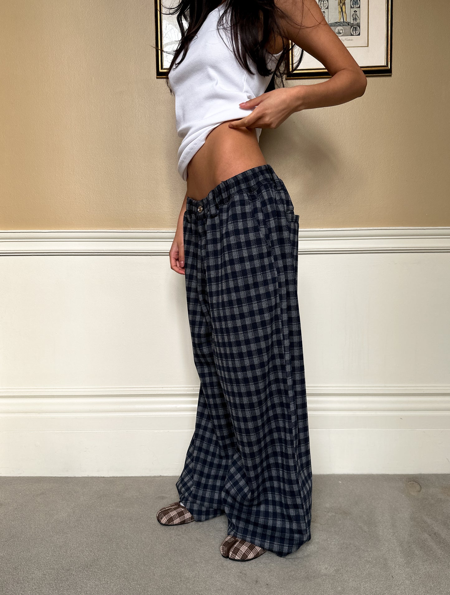SST PLAID PANTS
