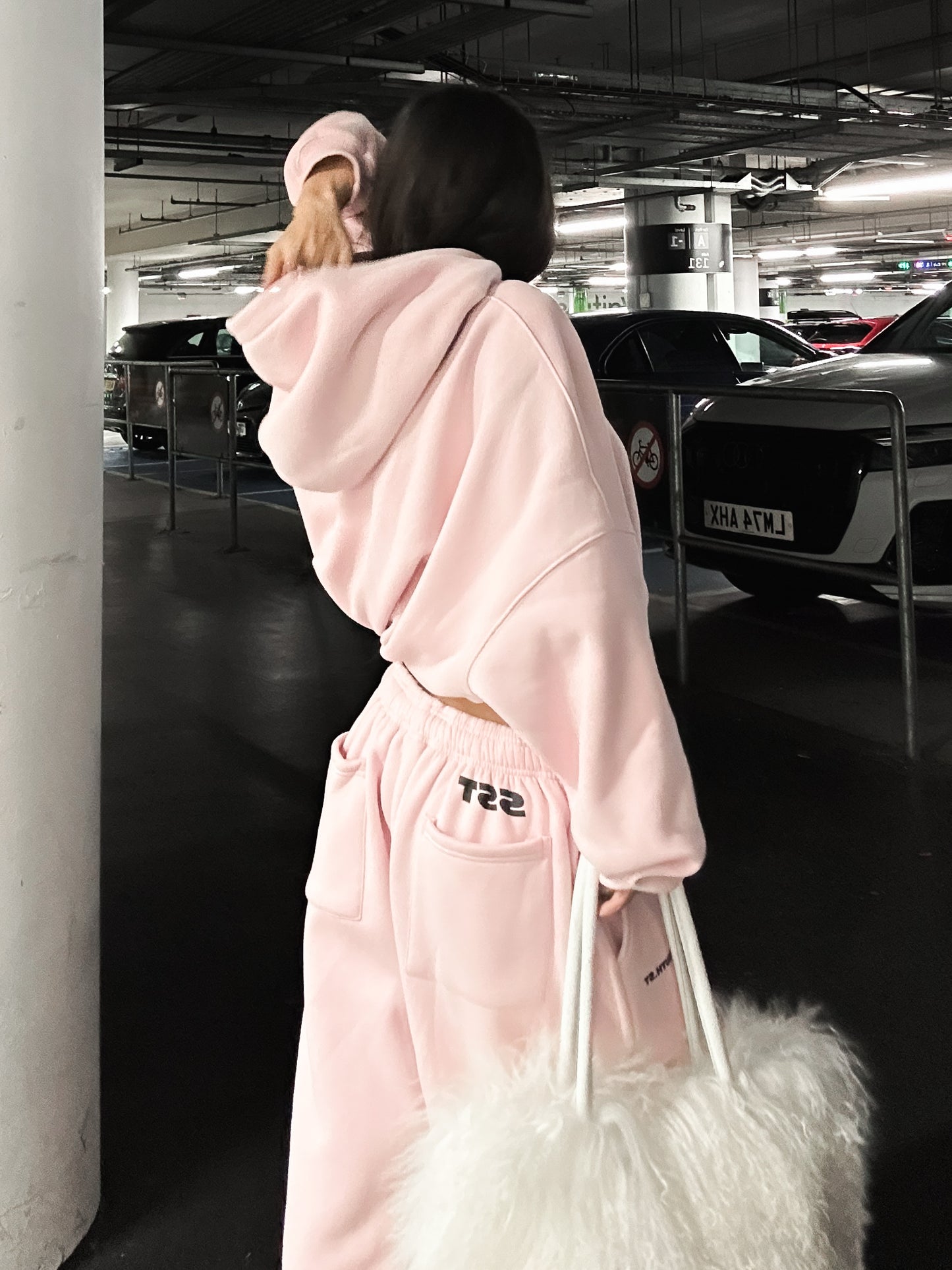 SST SWEATPANTS - Pink