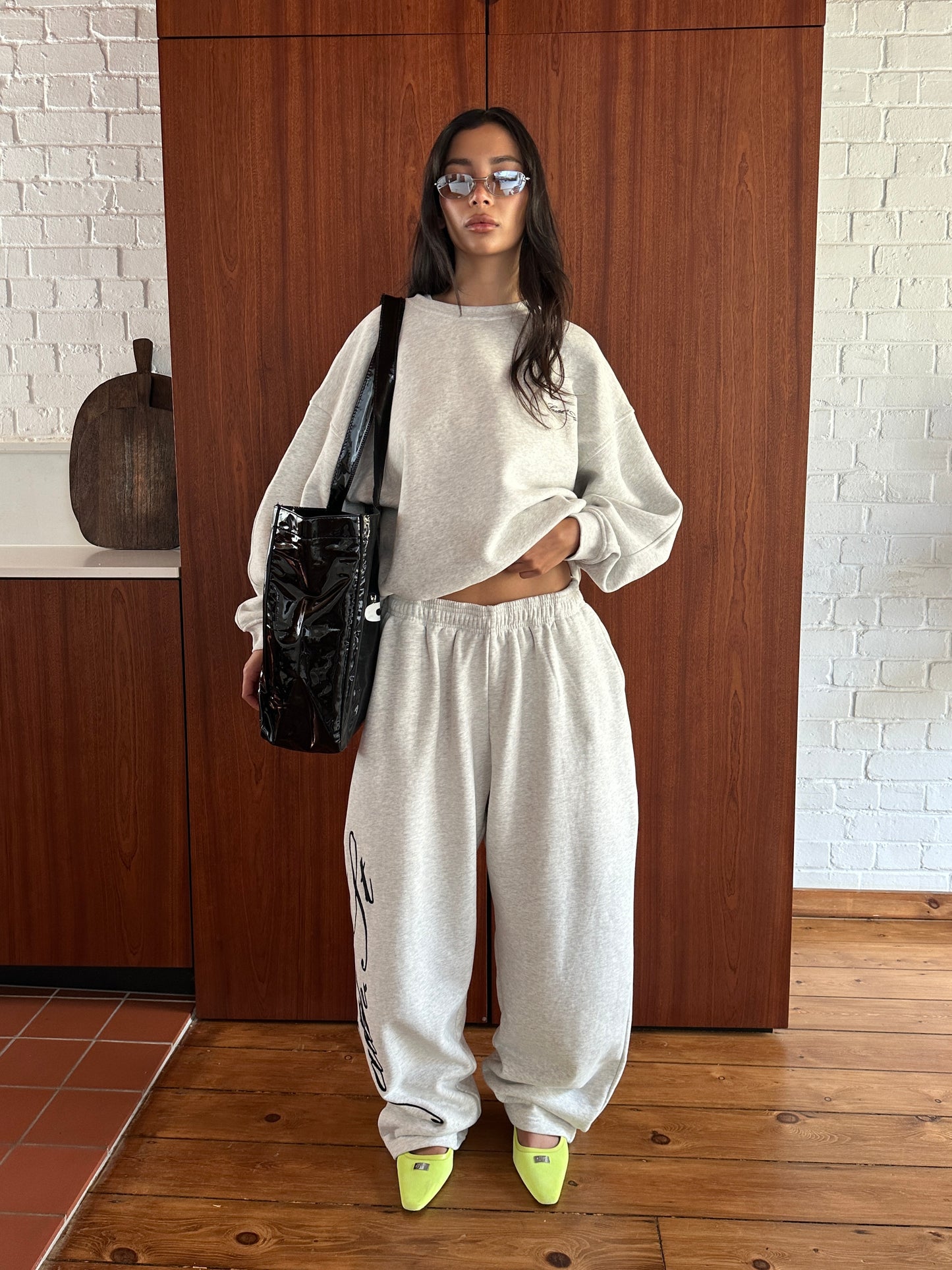 AW SIGNATURE SWEATPANTS - Marl Grey