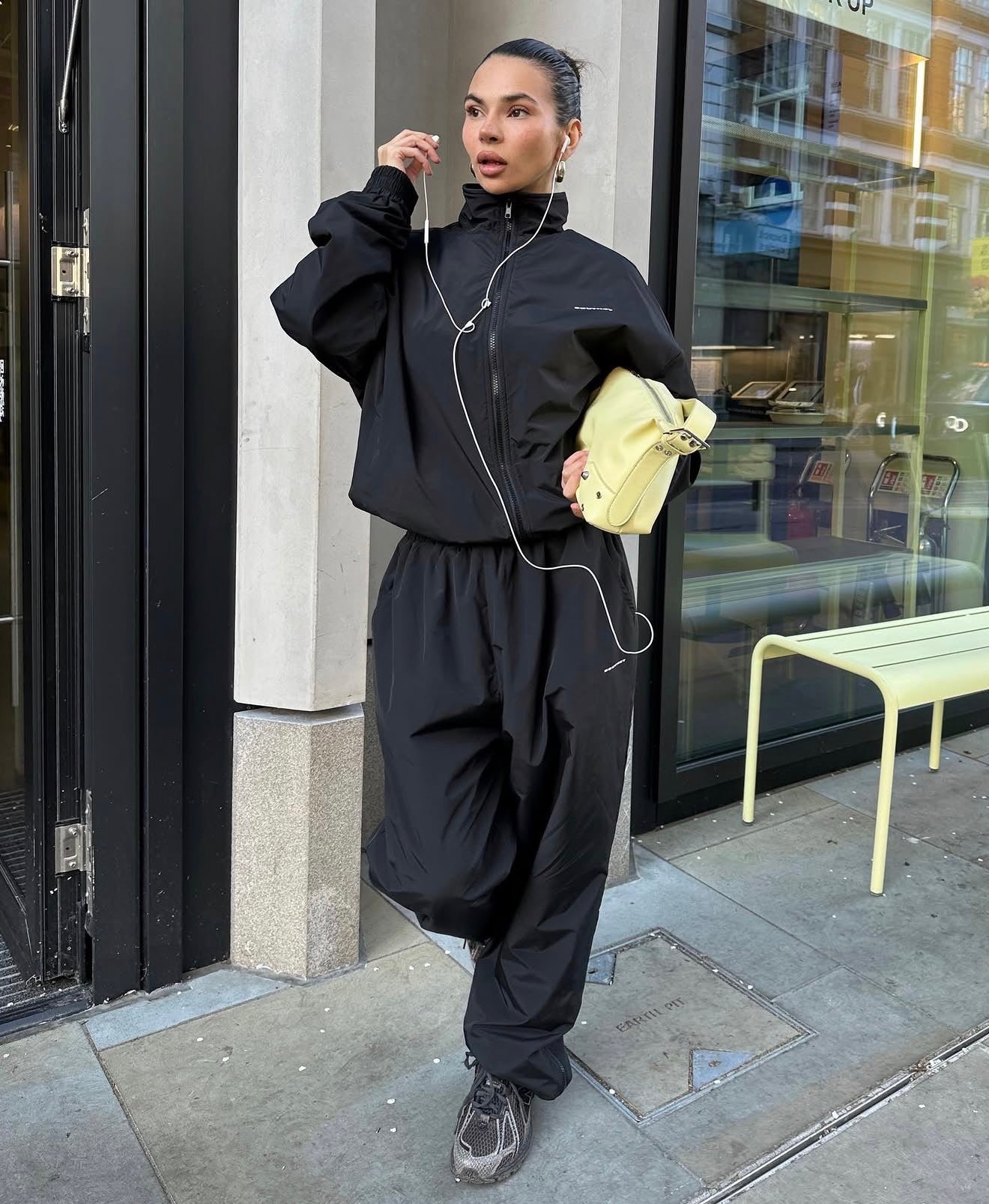 SST TRACK PANTS