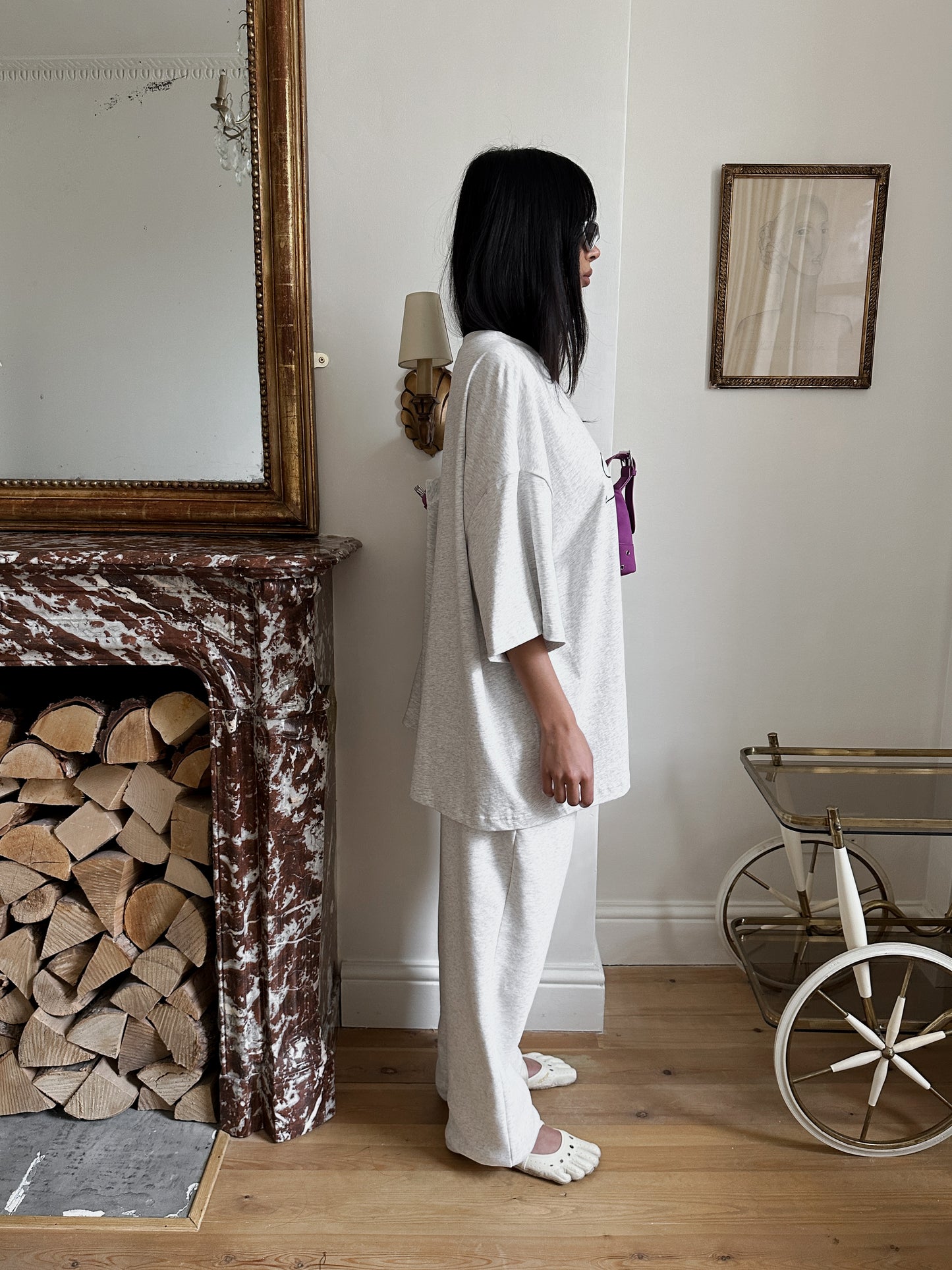 SIGNATURE TEE - Grey