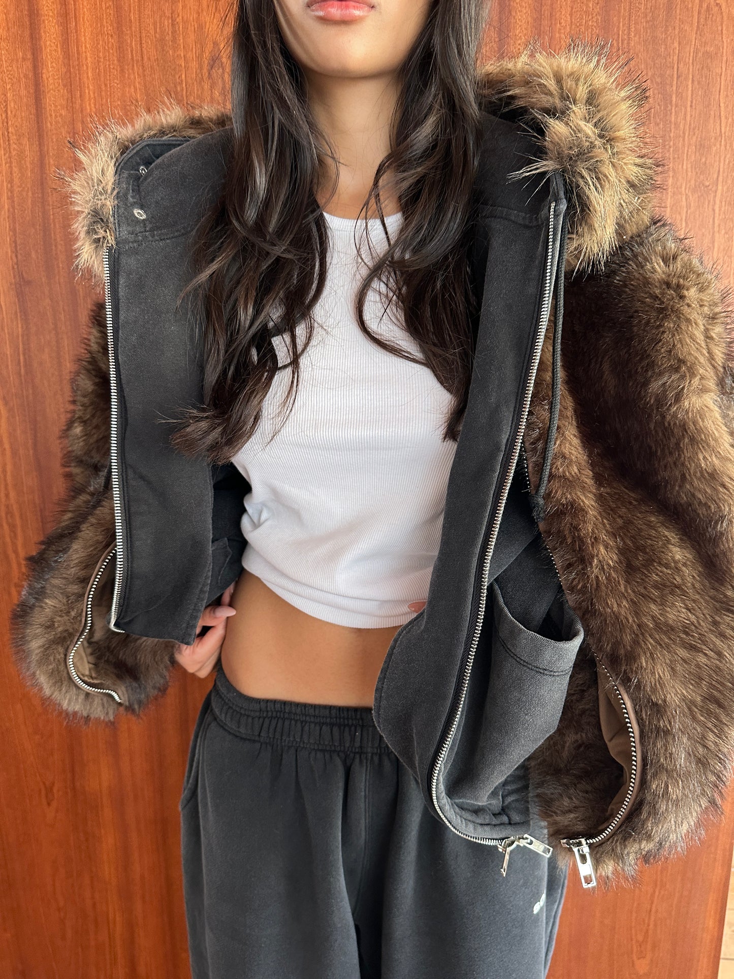 AW FAUX FUR COAT