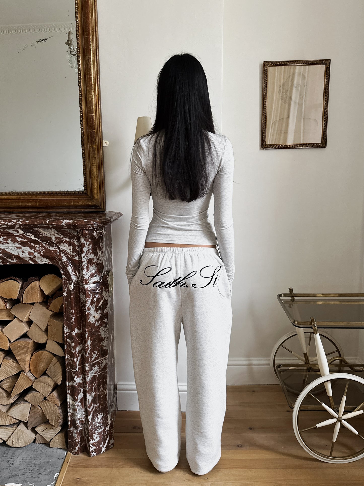 SST SCRIPT SWEATPANTS - Marl Grey