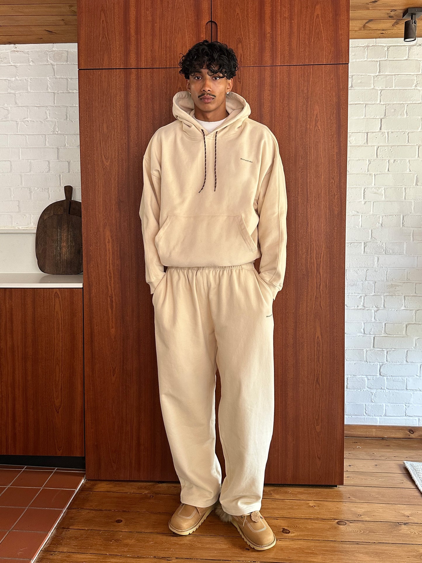AW HEAVYWEIGHT SWEATPANTS