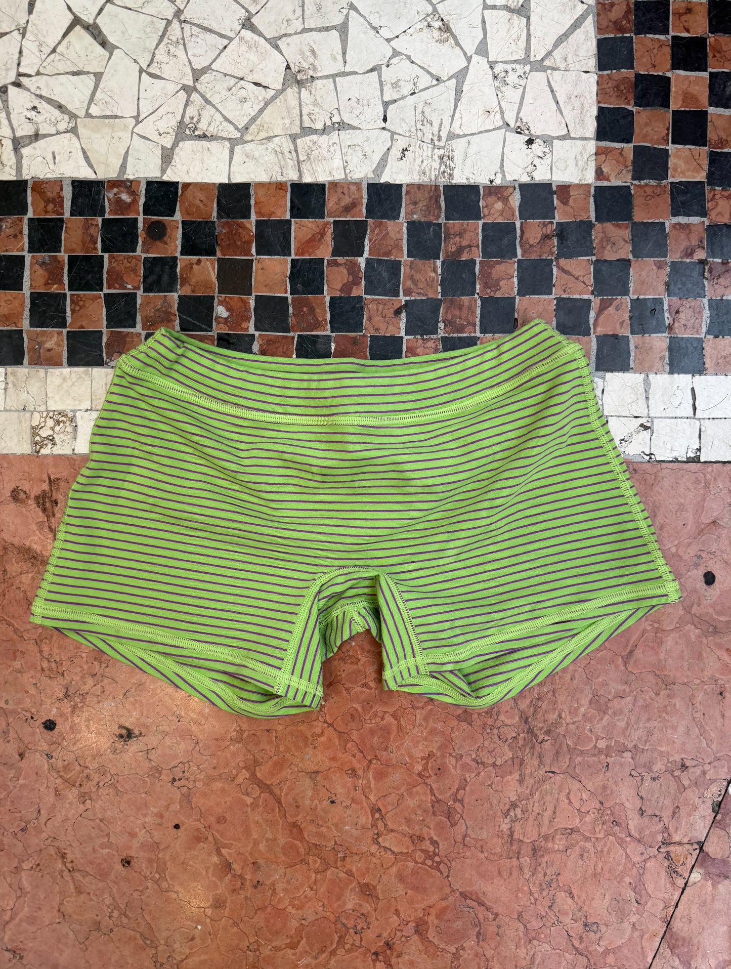 SST MINI SHORTS - Green stripe