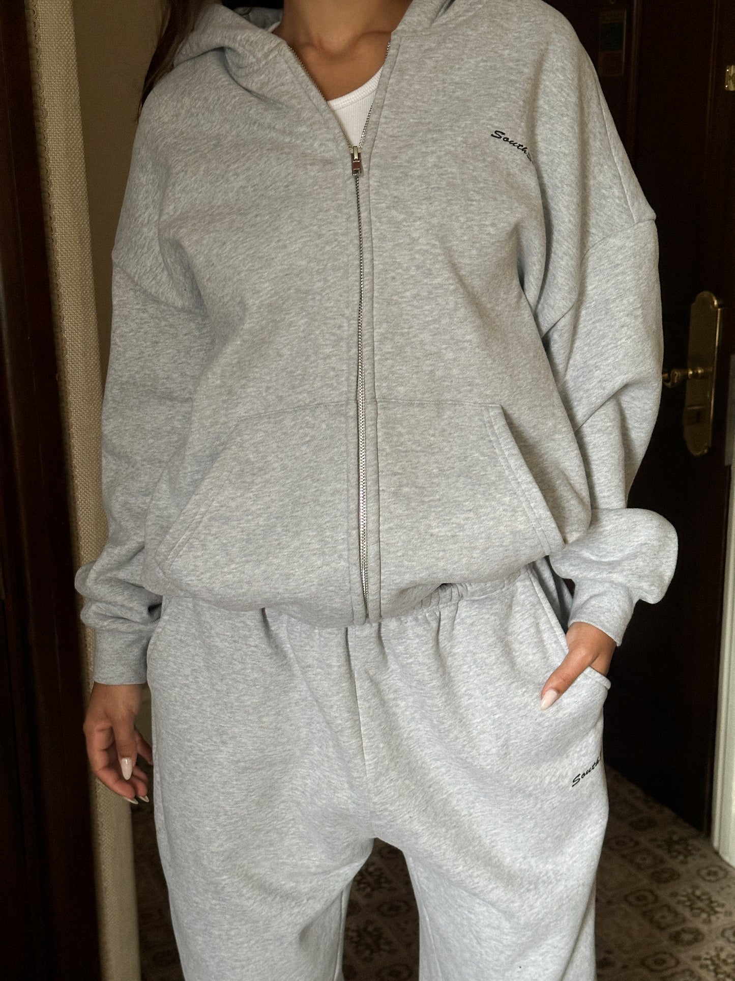 SIGNATURE ZIP HOODY - Heather Grey