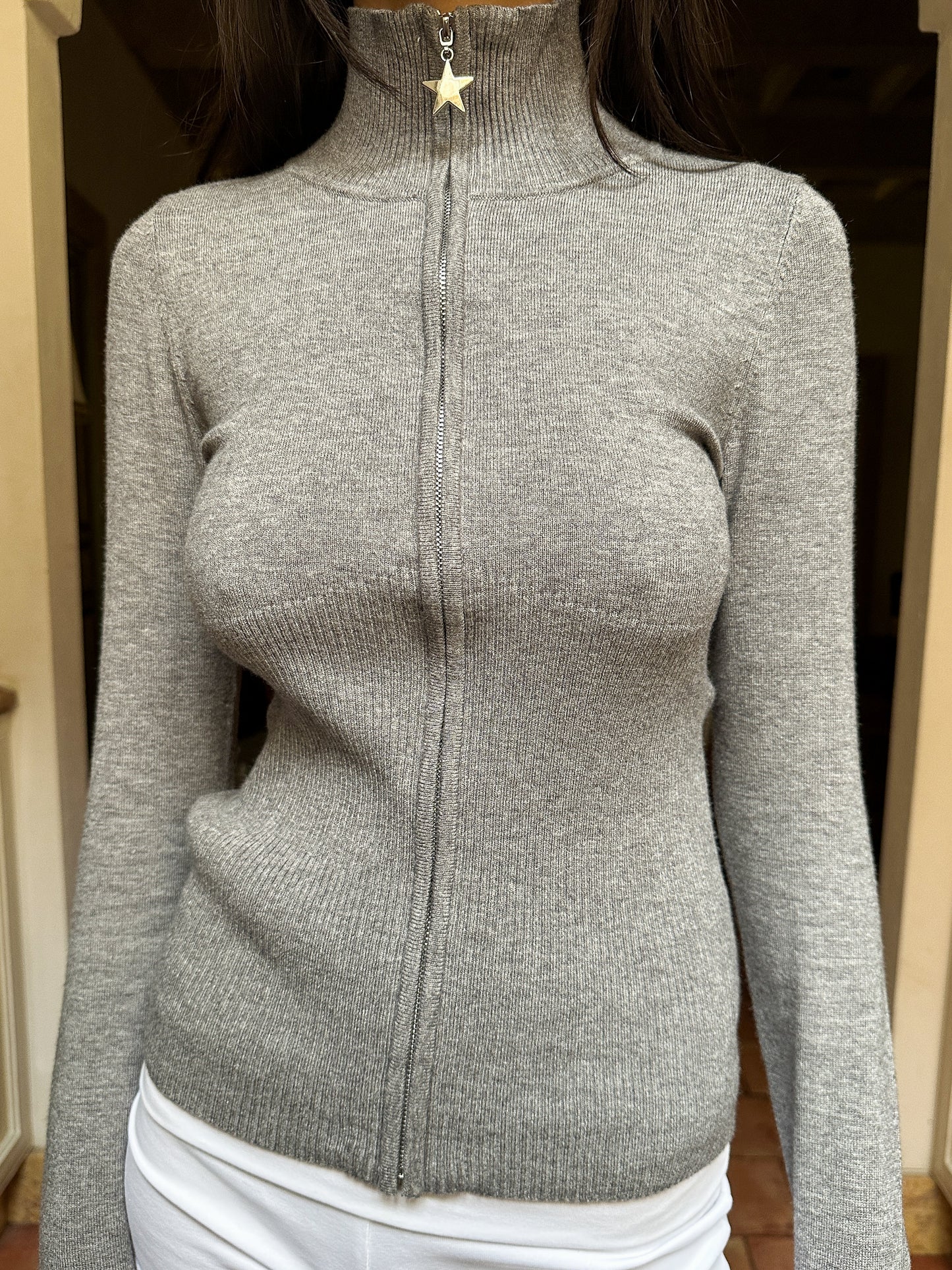 SST KNIT ZIP UP CARDIGAN