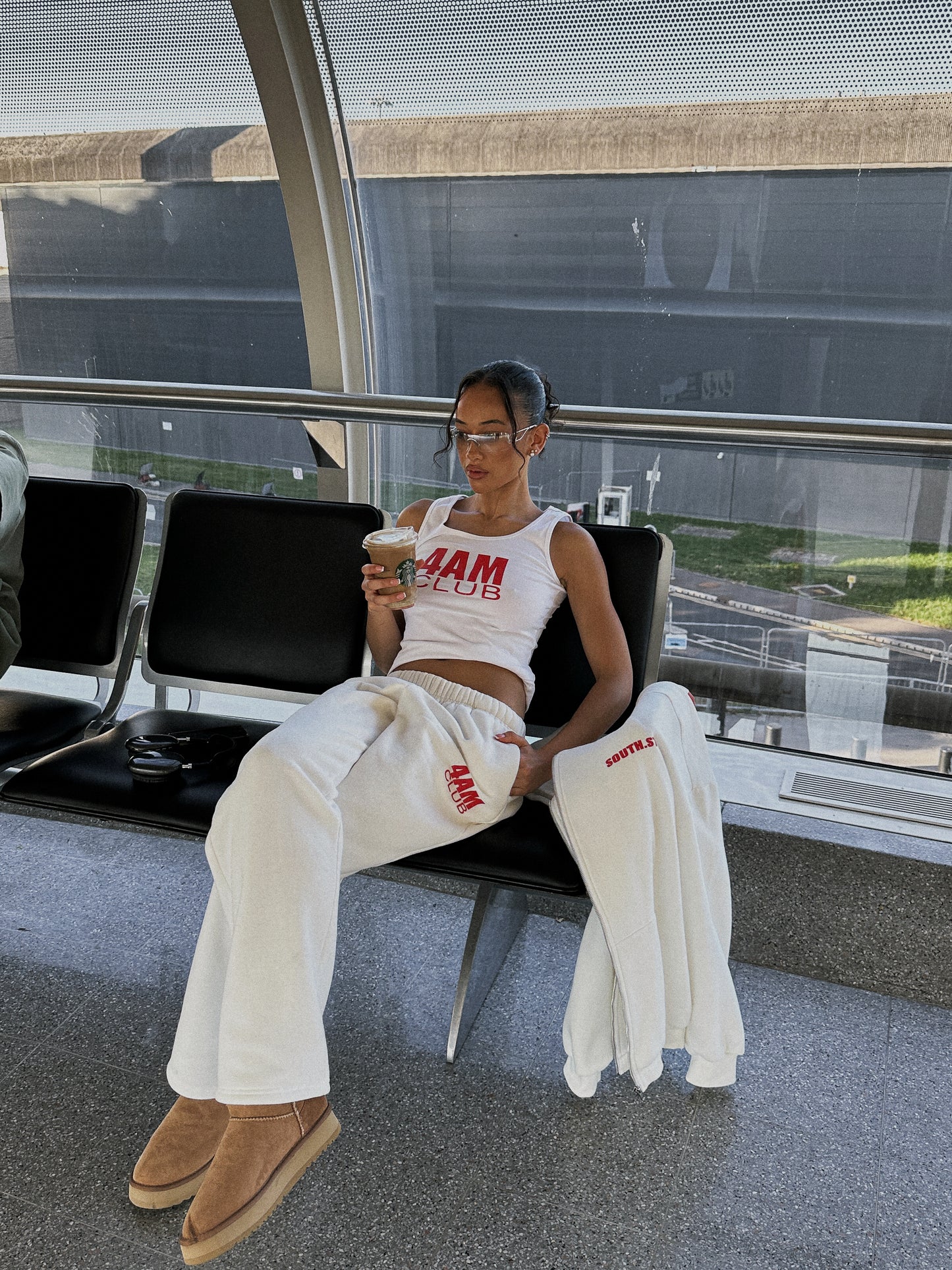 "4AM" STRAIGHT LEG SWEATPANTS - Off White