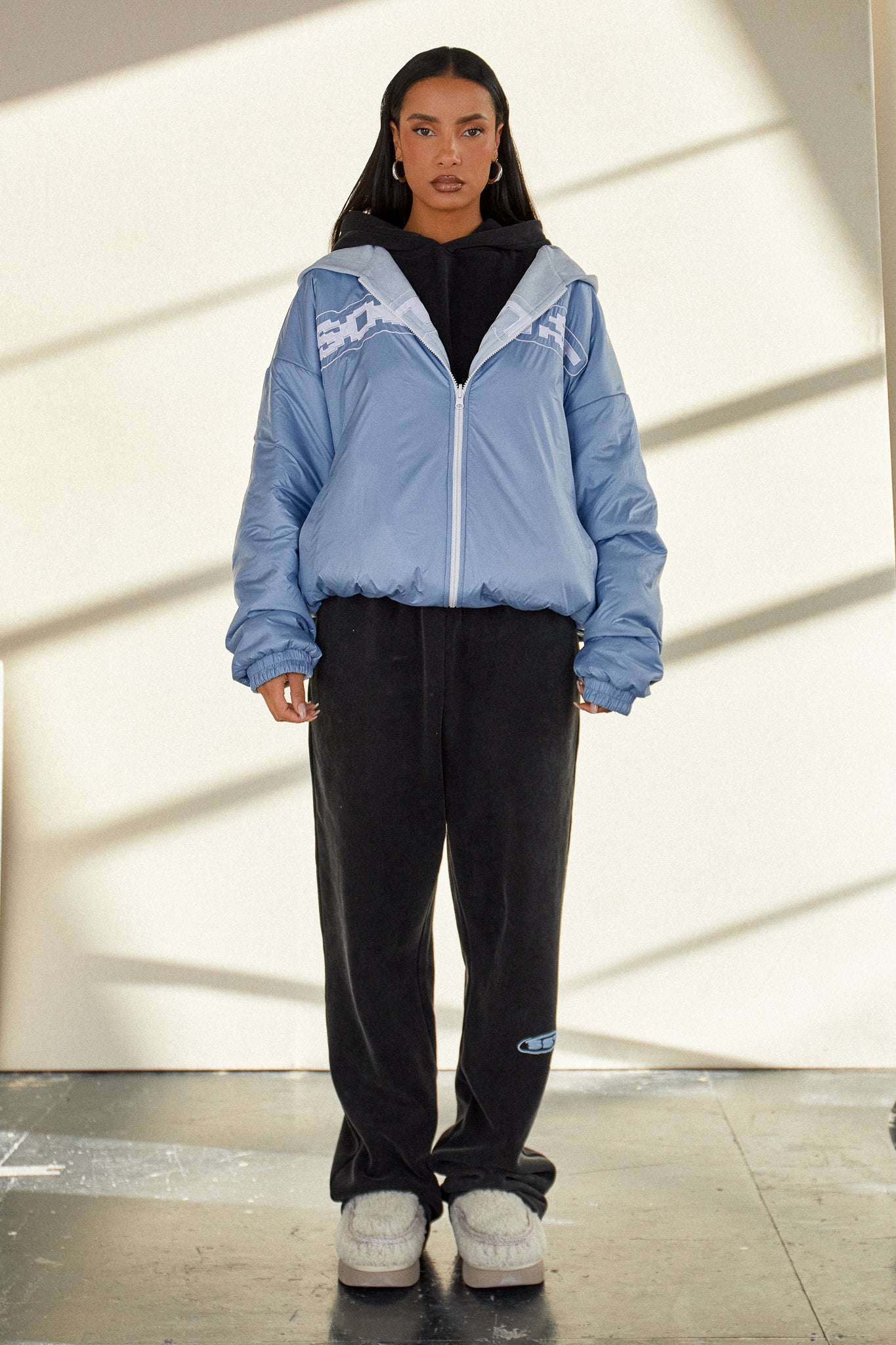 "COMPANY" REVERSIBLE JACKET - Blue