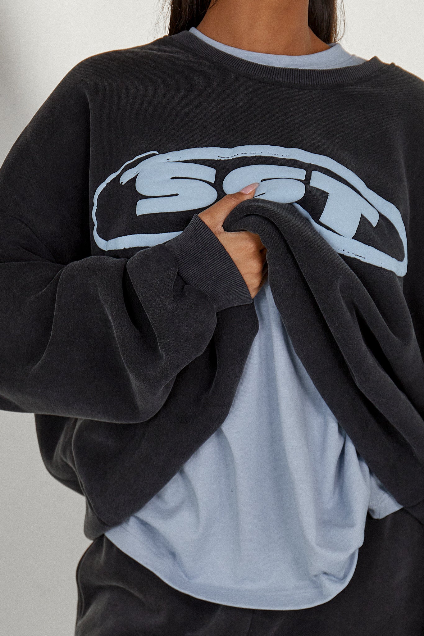"SUNDAY" SWEATER - Washed Black