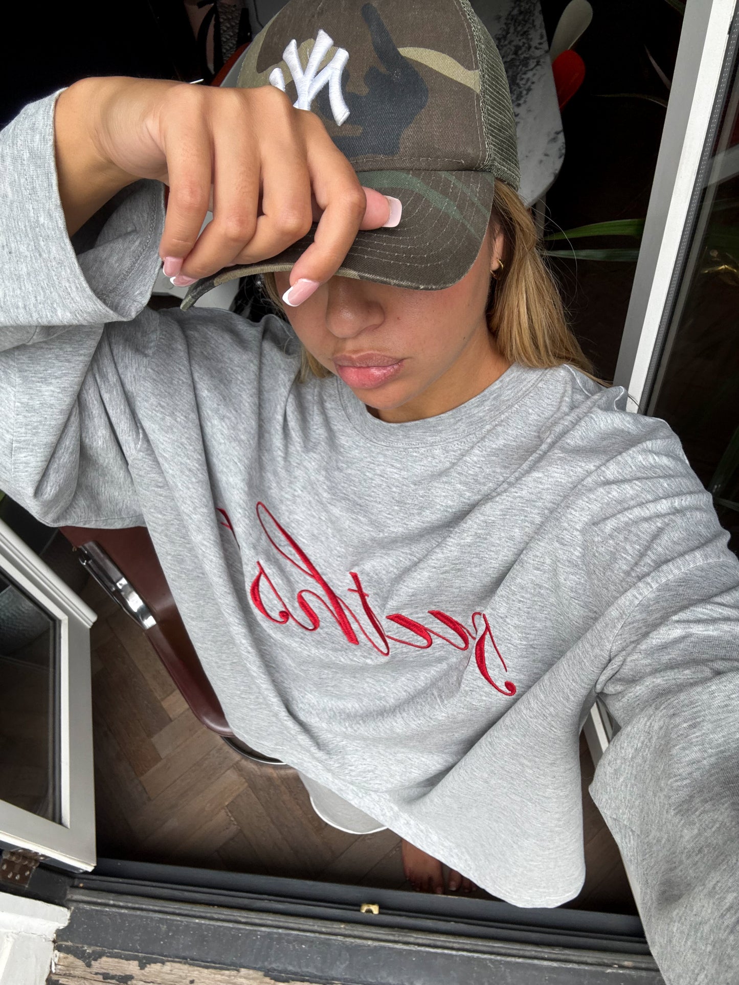 SST EMBROIDERED LONG SLEEVE - Grey / Red