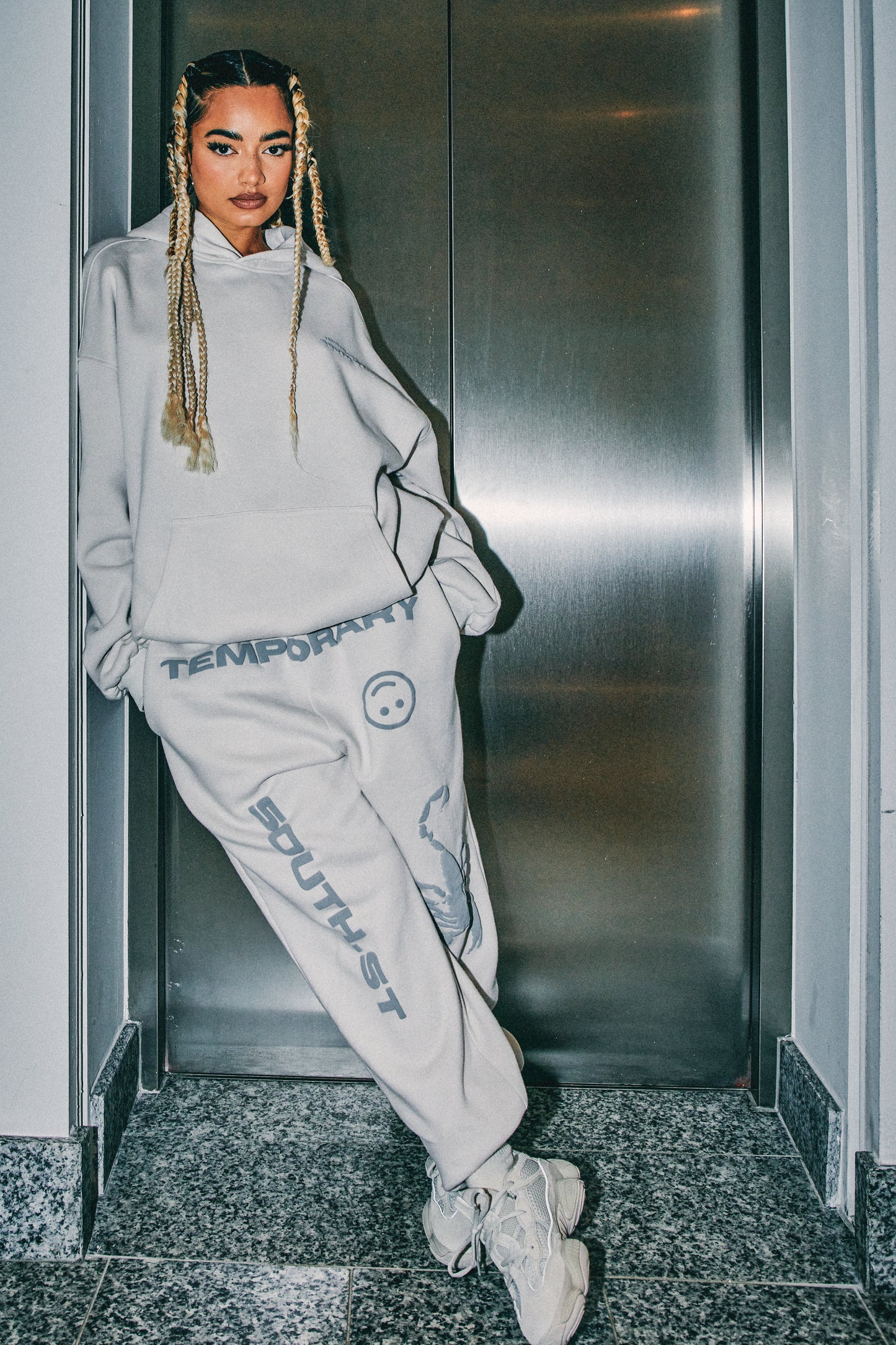 "STING" SWEATPANTS