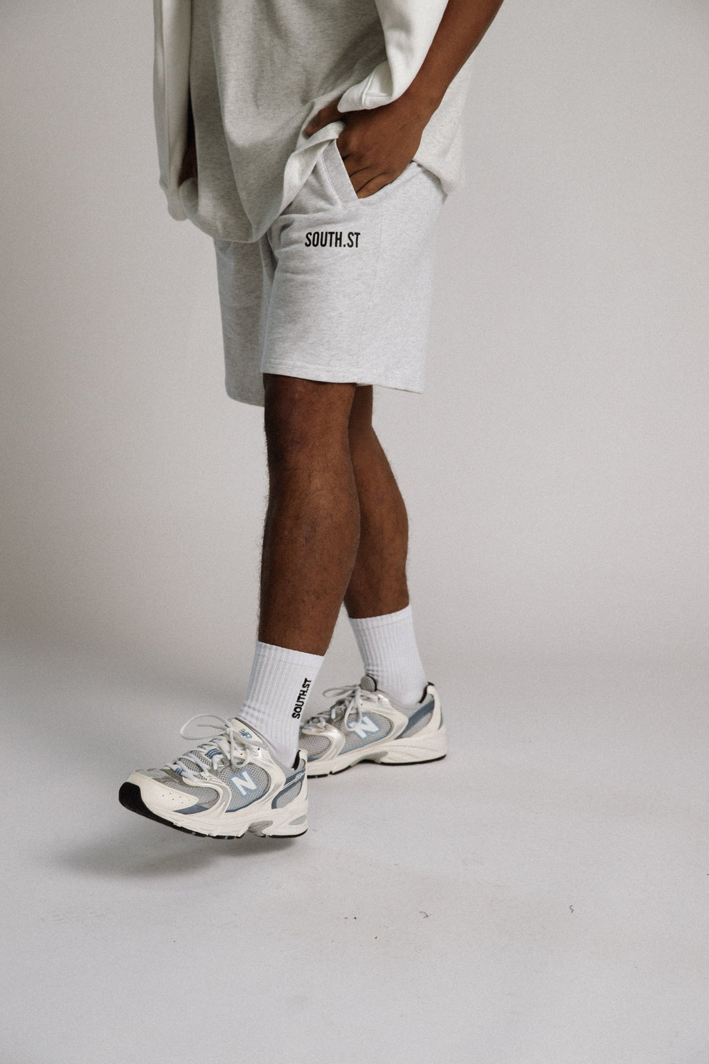 "LOUNGE" SHORTS - Marl grey