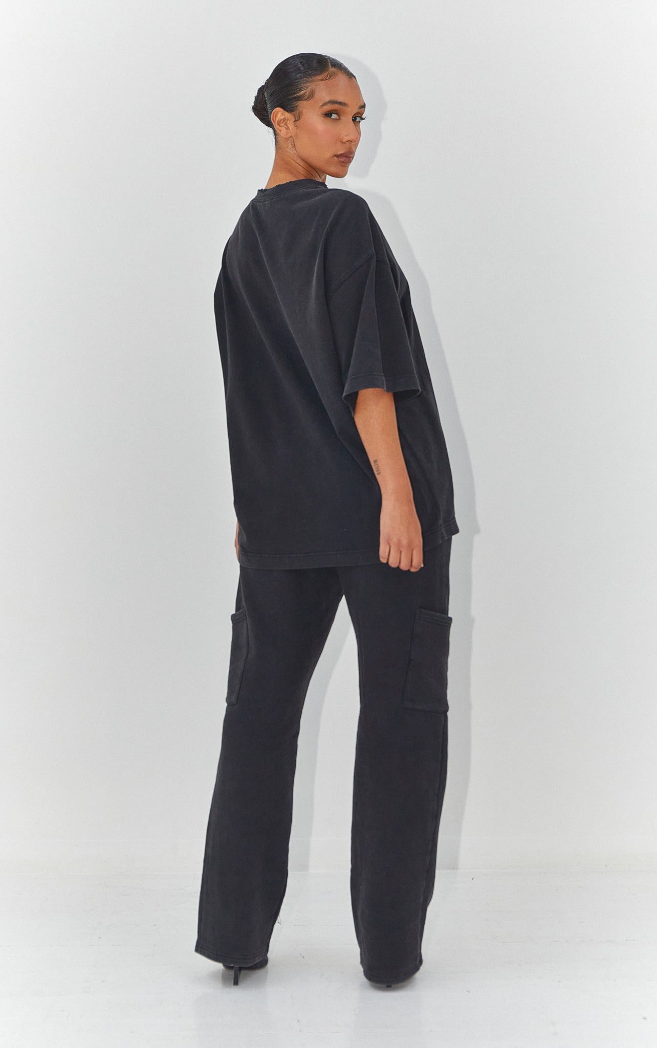 VINTAGE TEE - Washed Black