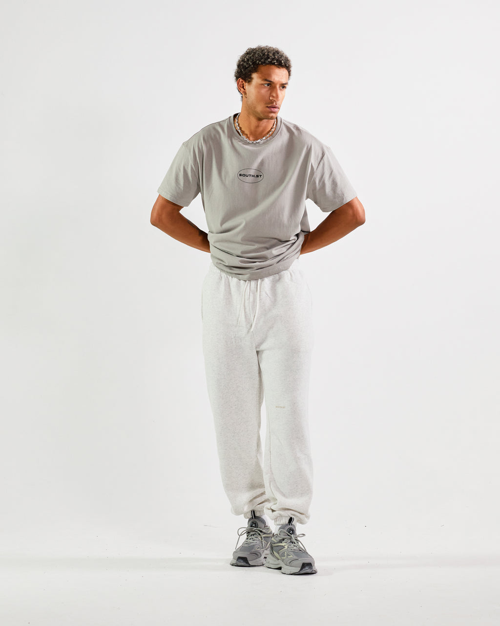 "VAGUE" TEE