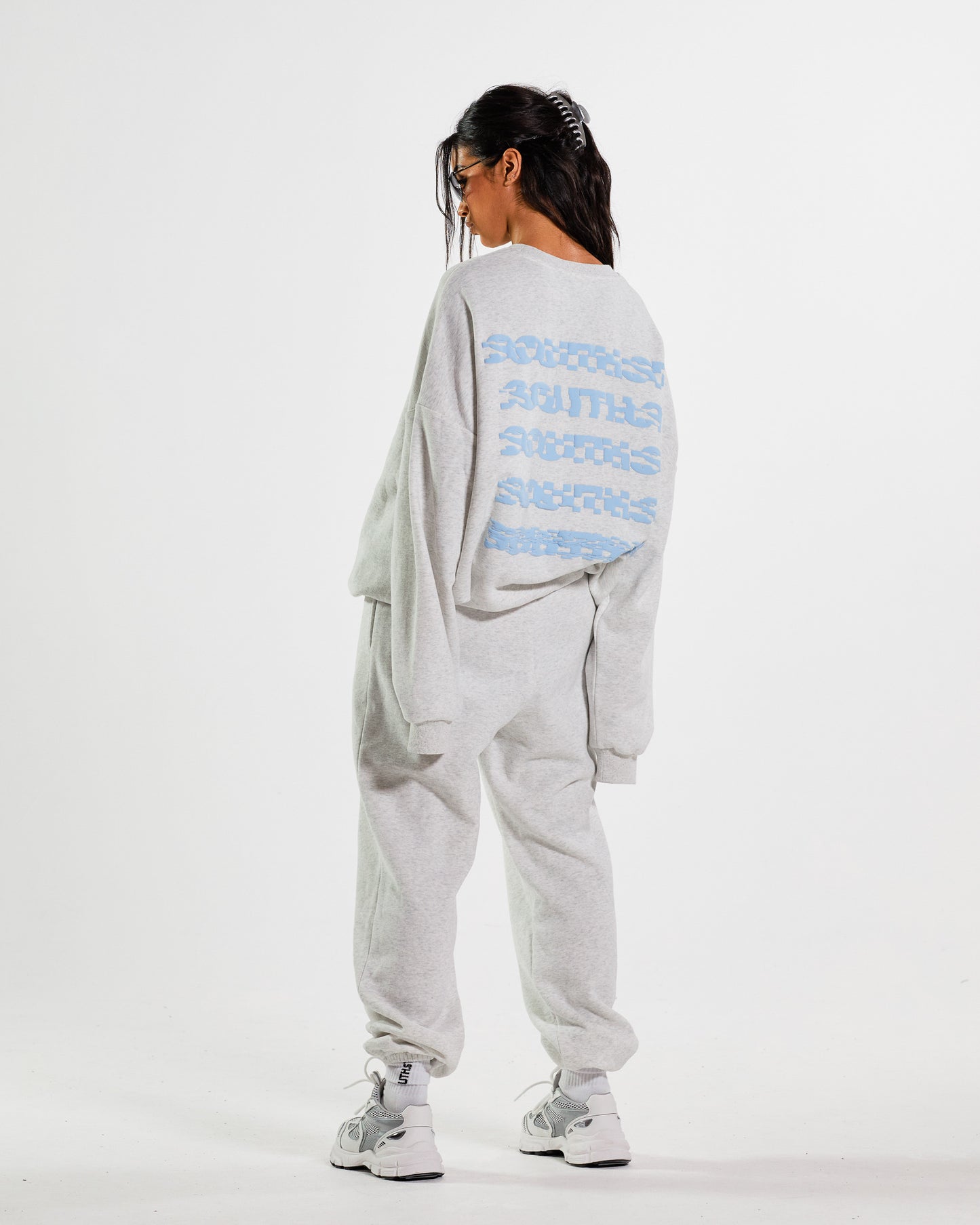 "DISTORT" SWEATPANTS - Grey/Blue